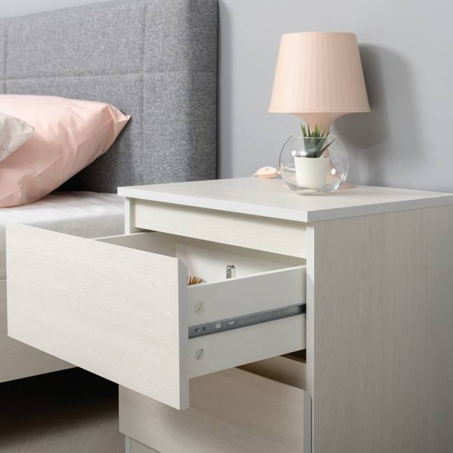 Двуспальная кровать с мягкой спинкой с основанием и двумя тумбочками Ника цвет ясень анкор светлый