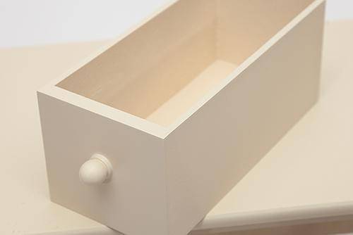 Комод с 5-ю корзинами и 5-ю ящиками Secret De Maison CABAS ( mod. 4323 ) paulownia, мдф, 50x30x73см, butter white (слоновая кость), ткань -розочки butter white (слоновая кость) дерево павловния, мдф