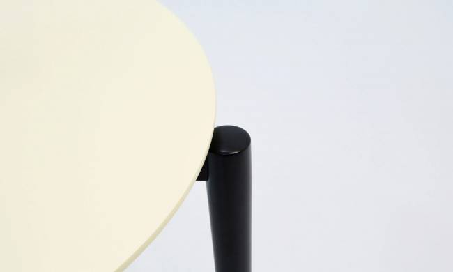 Стол Pawook К 90 чёрный/слоновая кость