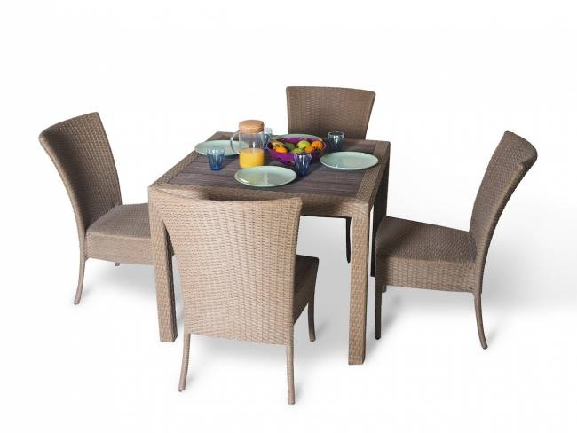 Обеденный комплект cо стульями (квадратный стол) КАПРИ