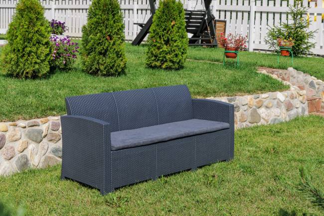 Трехместный диван LANA