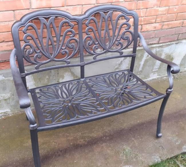 Скамья из литого алюминия Valeria II Скамья из литого алюминия Valeria II